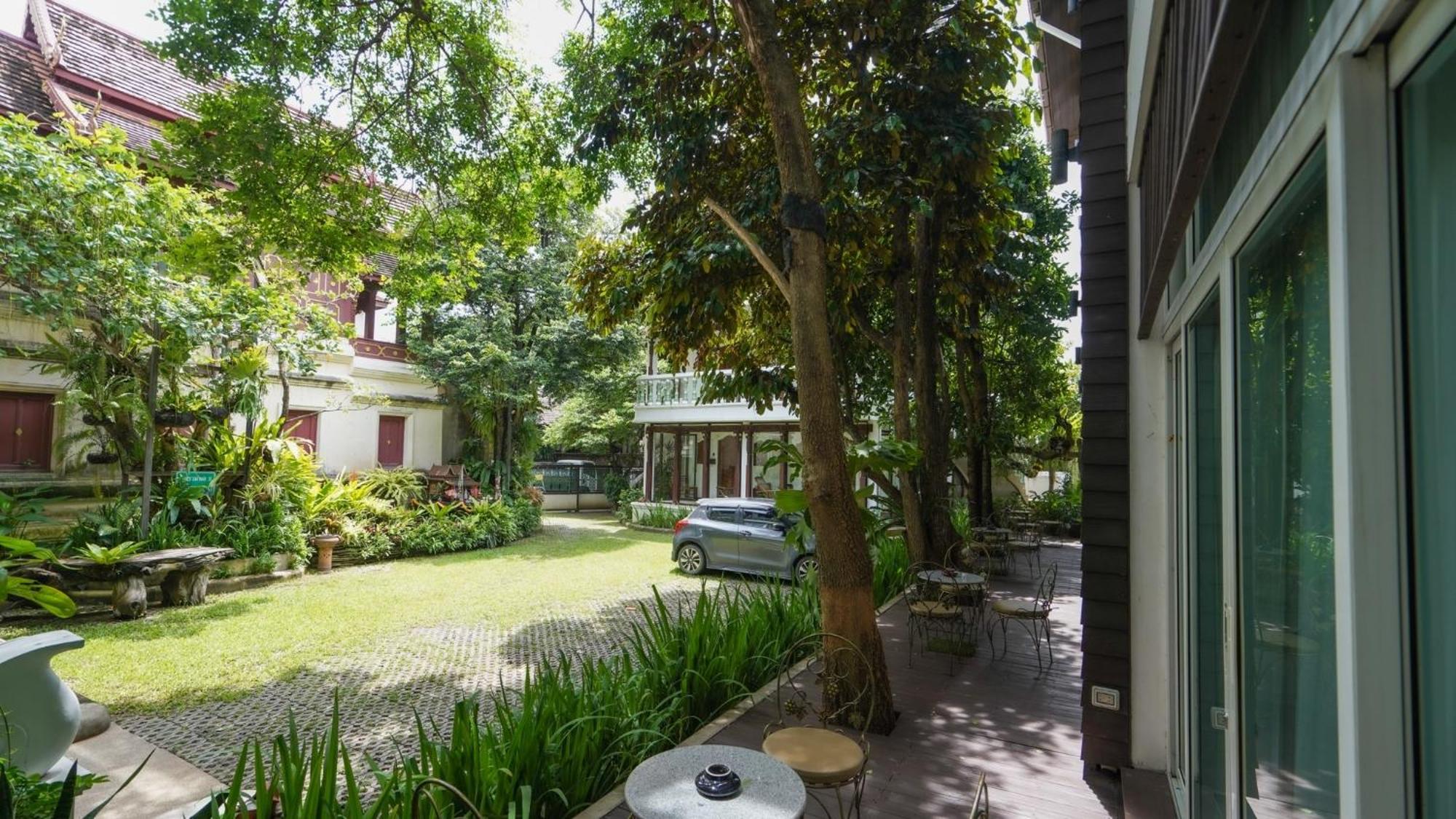 Kodchasri Thani Hotel Chiangmai Chiang Mai Exterior photo