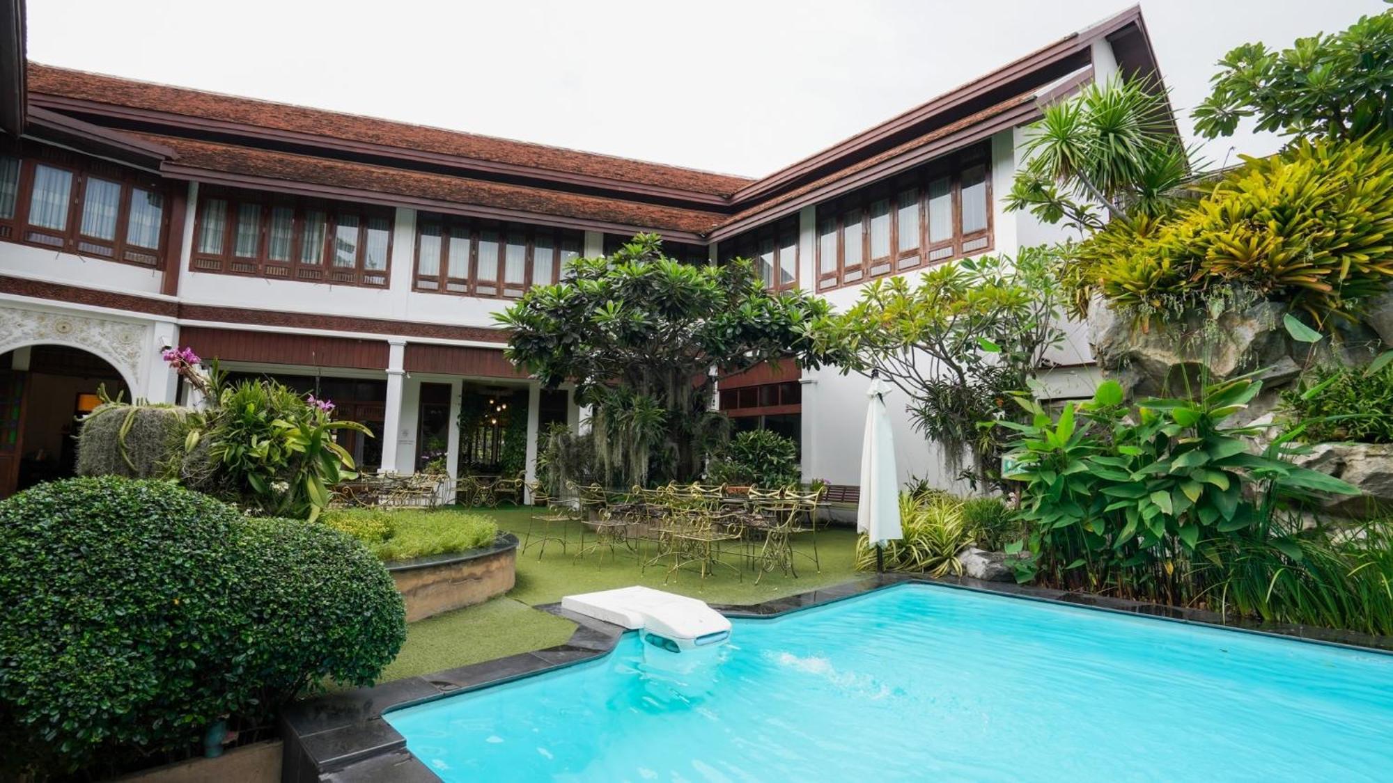 Kodchasri Thani Hotel Chiangmai Chiang Mai Exterior photo