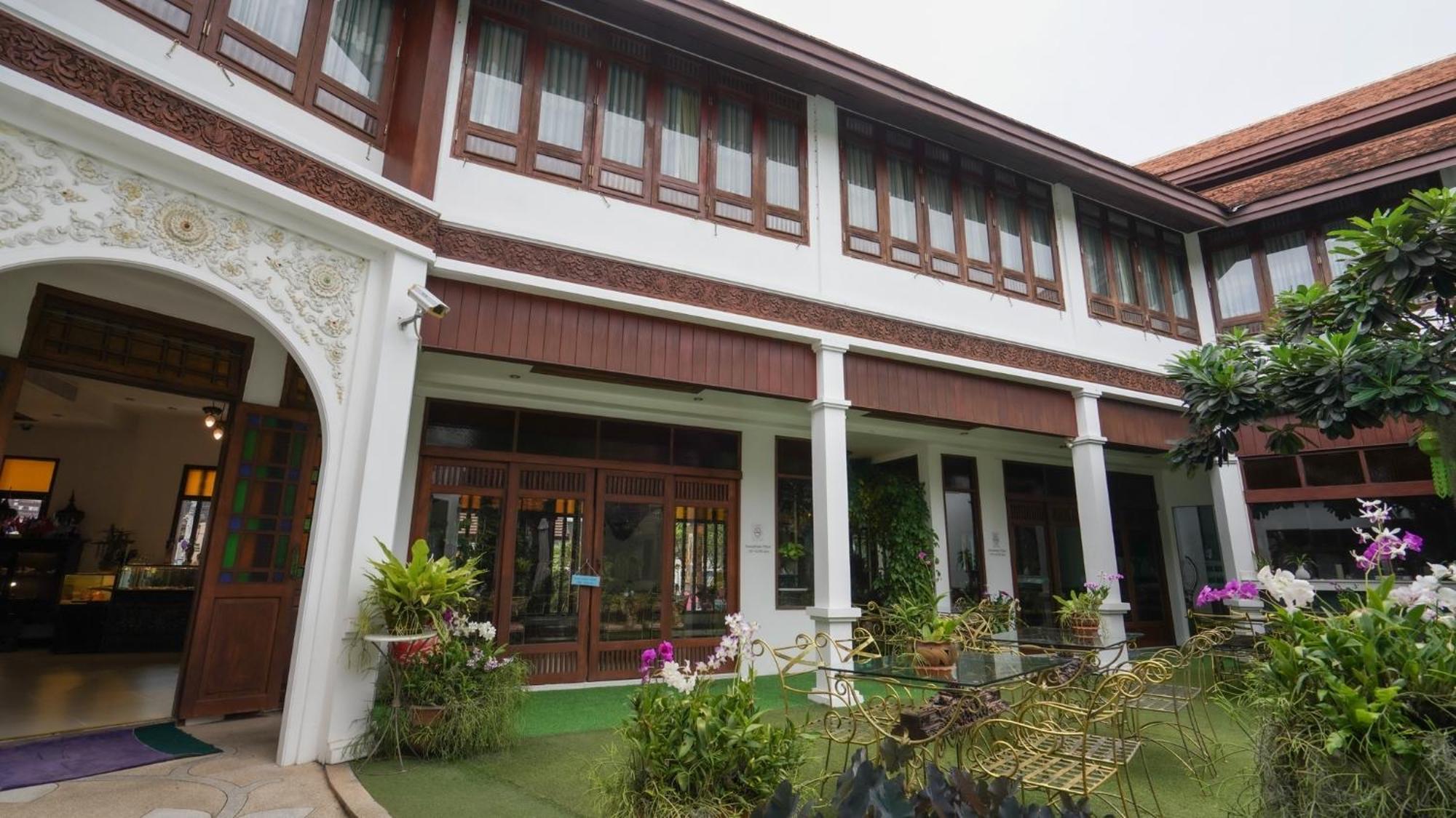Kodchasri Thani Hotel Chiangmai Chiang Mai Exterior photo