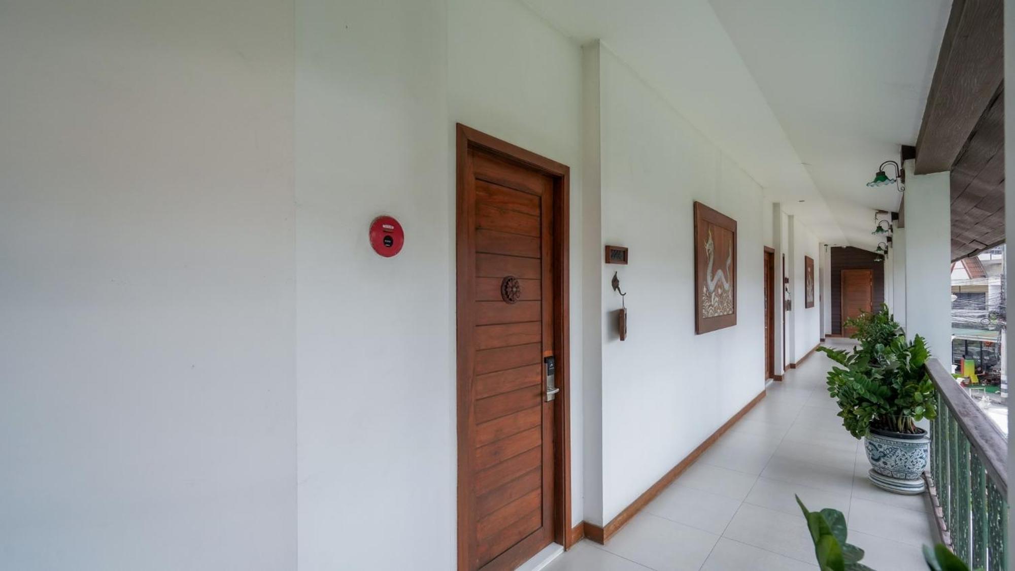 Kodchasri Thani Hotel Chiangmai Chiang Mai Exterior photo